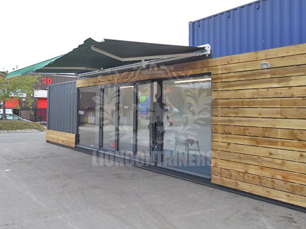 40ft University Travel Hub